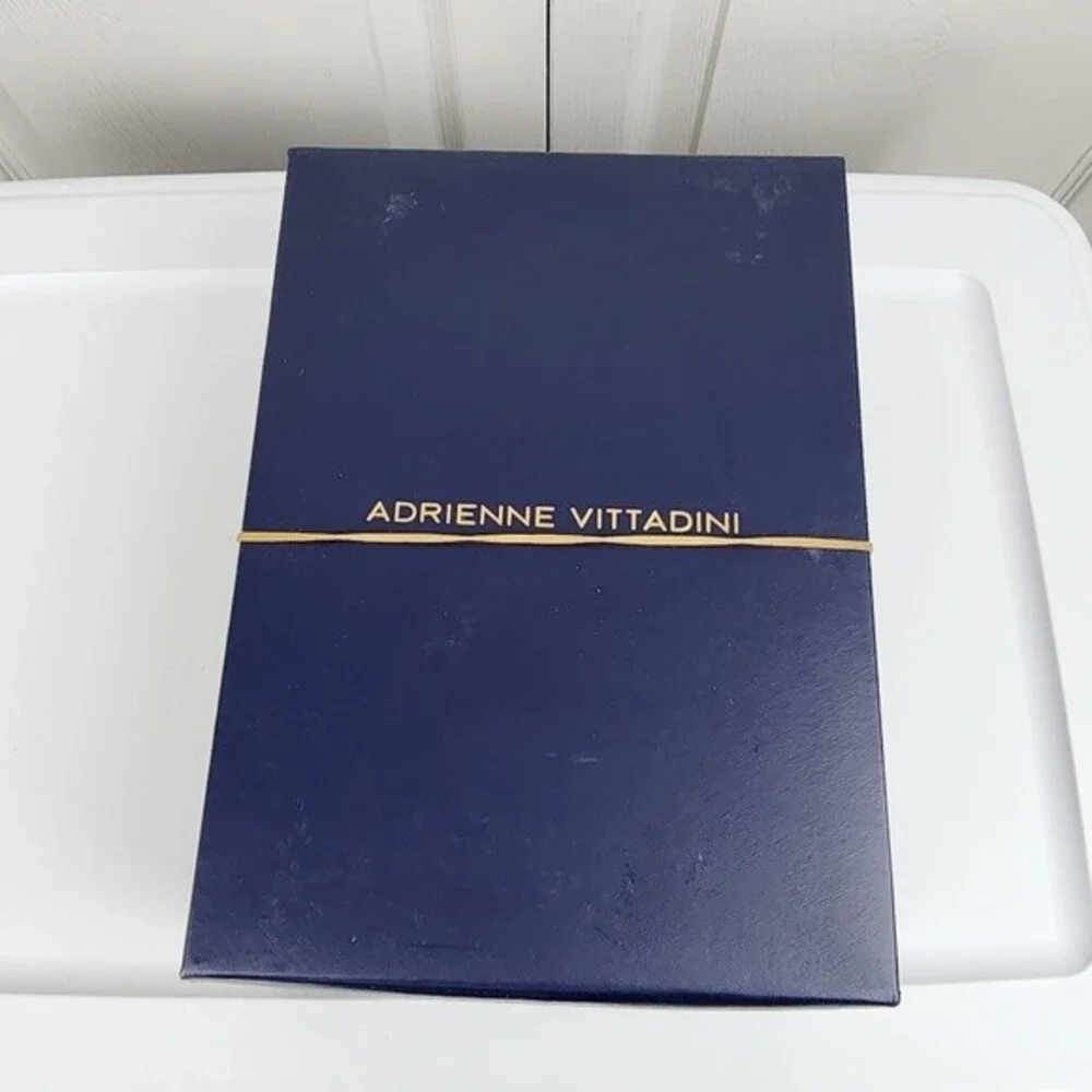 NIB Adrienne Vittadini Nude Peep Toe Pumps High Heel Shoes  Size 9.5